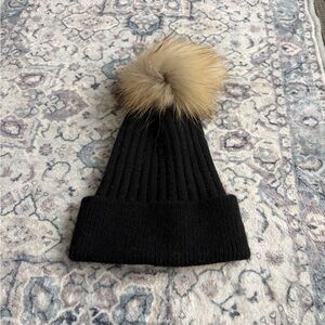 New Winter hat with fluffy top Pom Pom